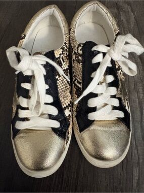 Metallic Gold & Black  Snake-Print Lace-Up Women's Sneakers